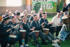 <b>湖光山色秋意濃 同心聚力踏歌行——2025年依利特團建活動圓滿落幕！</b>